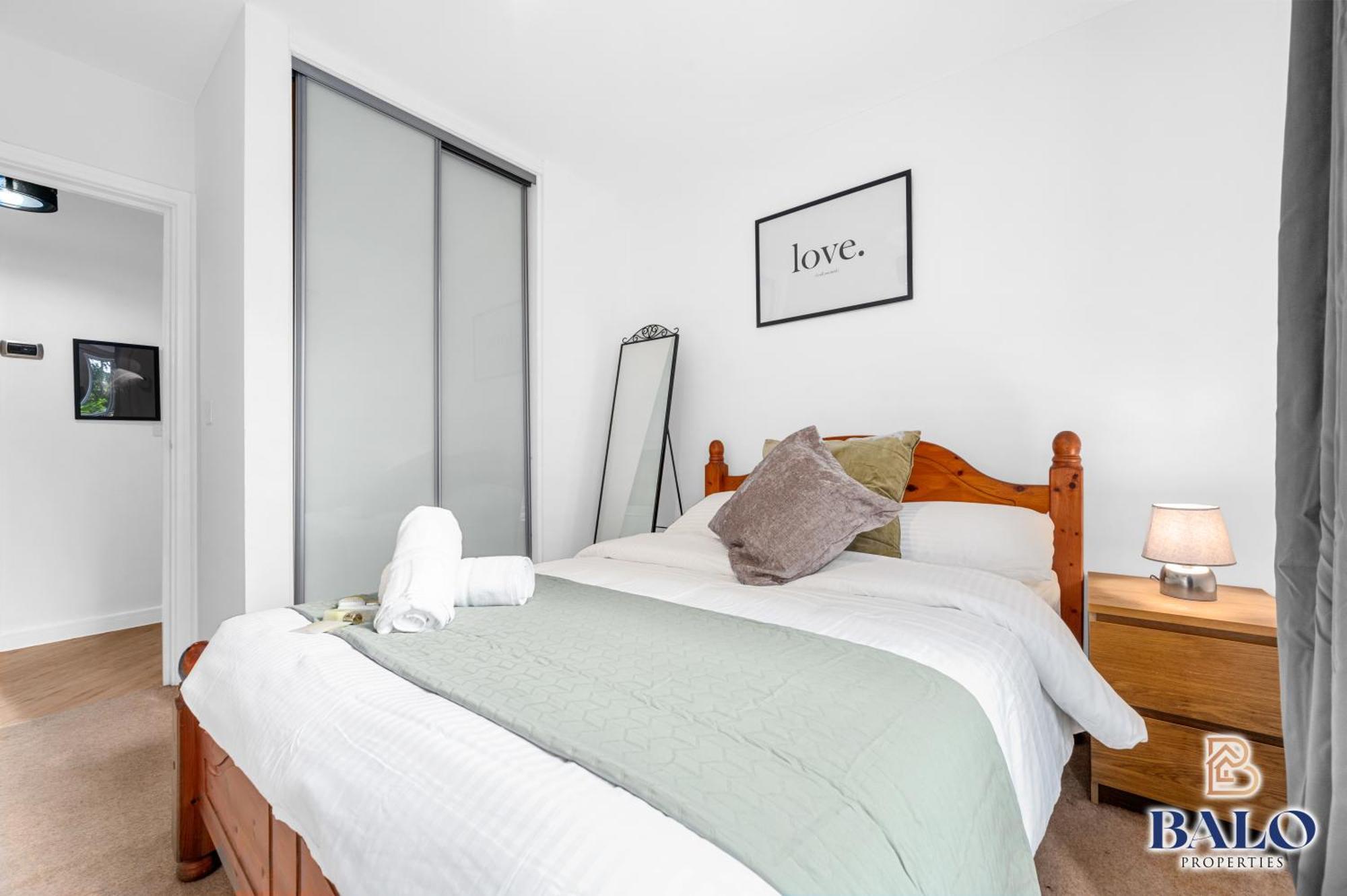 Modern Spacious 2Bedroom Apartment Great! Location By Etihad Mancity Stadium& Coop Live Arena Manchester Dış mekan fotoğraf